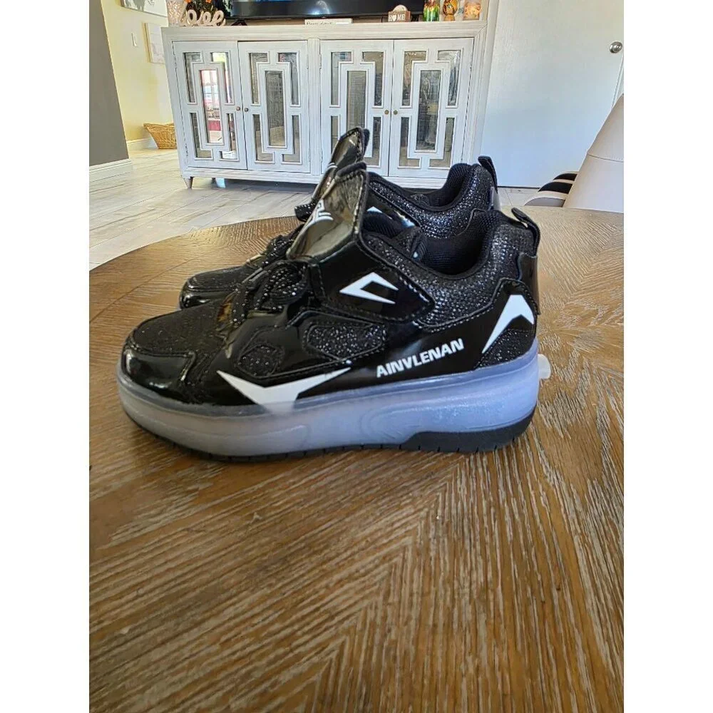 Big Kids Black Ainvlenan Light-Up Roller Sneakers‎ Skates, EU Size 35, US 4.5 B2